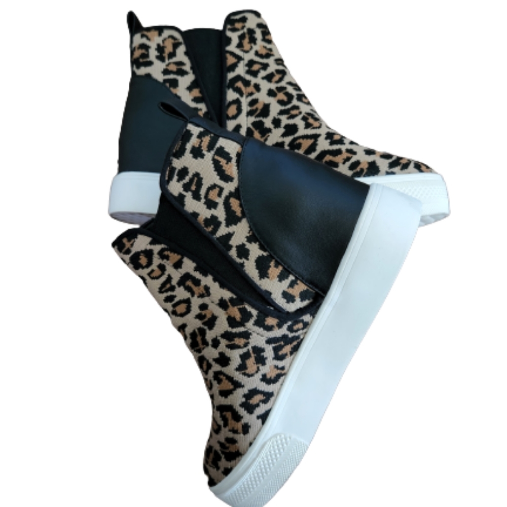 Steve Madden Ditta Womens Knit Leopard Print Hidden Wedge Sneakers